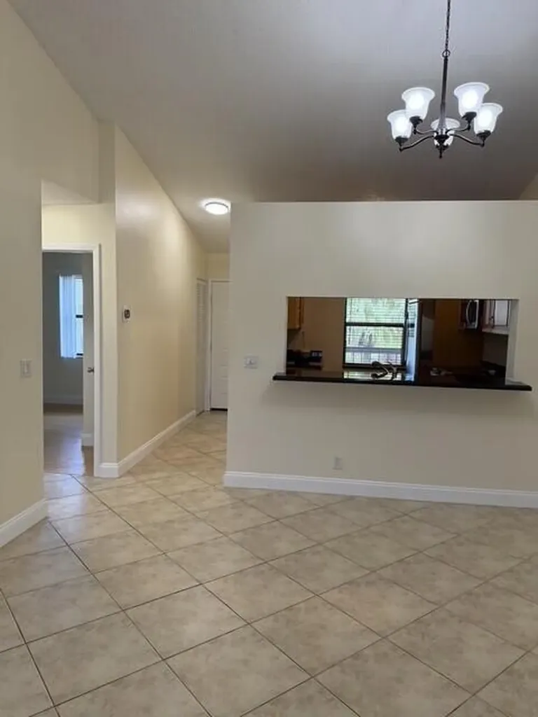 22088 Palms Way Boca Raton FL 33433