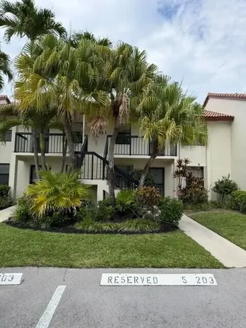 22088 Palms Way Boca Raton FL 33433