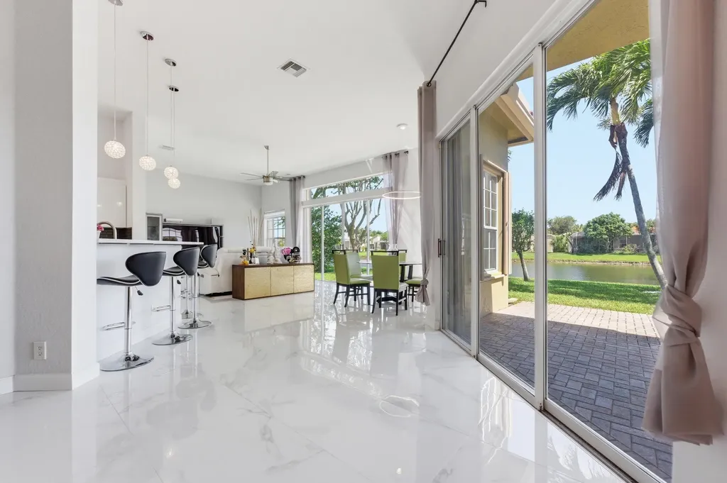 6703 Catania Drive Boynton Beach FL 33472