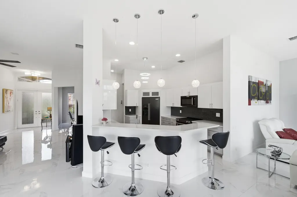 6703 Catania Drive Boynton Beach FL 33472
