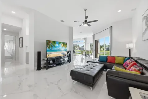6703 Catania Drive Boynton Beach FL 33472
