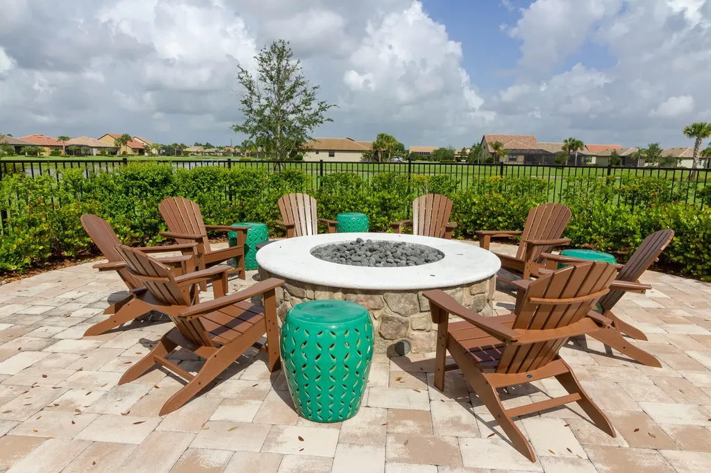 221 SE Longview Drive Port St Lucie FL 34984
