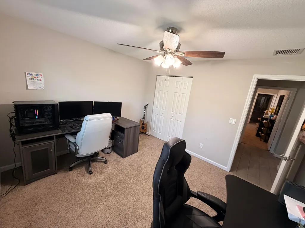 5425 NW Edgewater Avenue Port St Lucie FL 34983