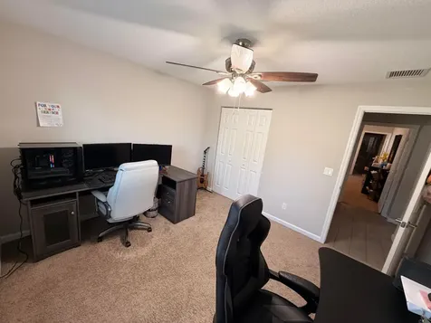 5425 NW Edgewater Avenue Port St Lucie FL 34983