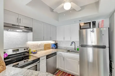 2936 Lake Shore Drive Riviera Beach FL 33404