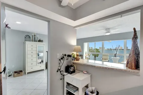 2936 Lake Shore Drive Riviera Beach FL 33404