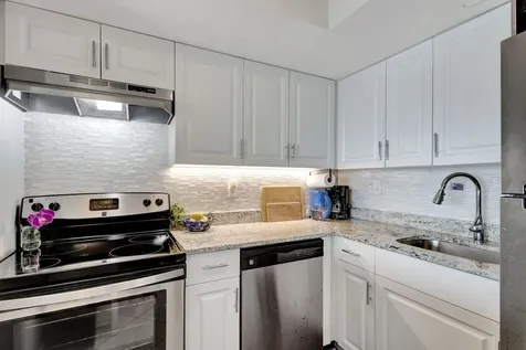 2936 Lake Shore Drive Riviera Beach FL 33404