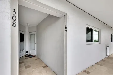 2936 Lake Shore Drive Riviera Beach FL 33404