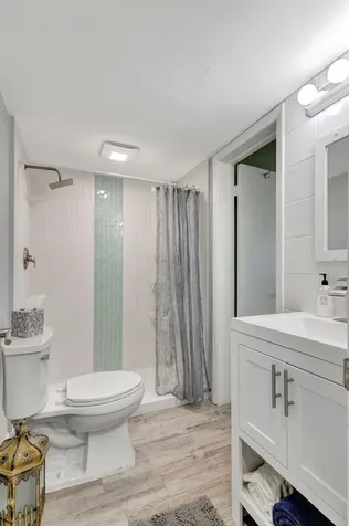 2936 Lake Shore Drive Riviera Beach FL 33404