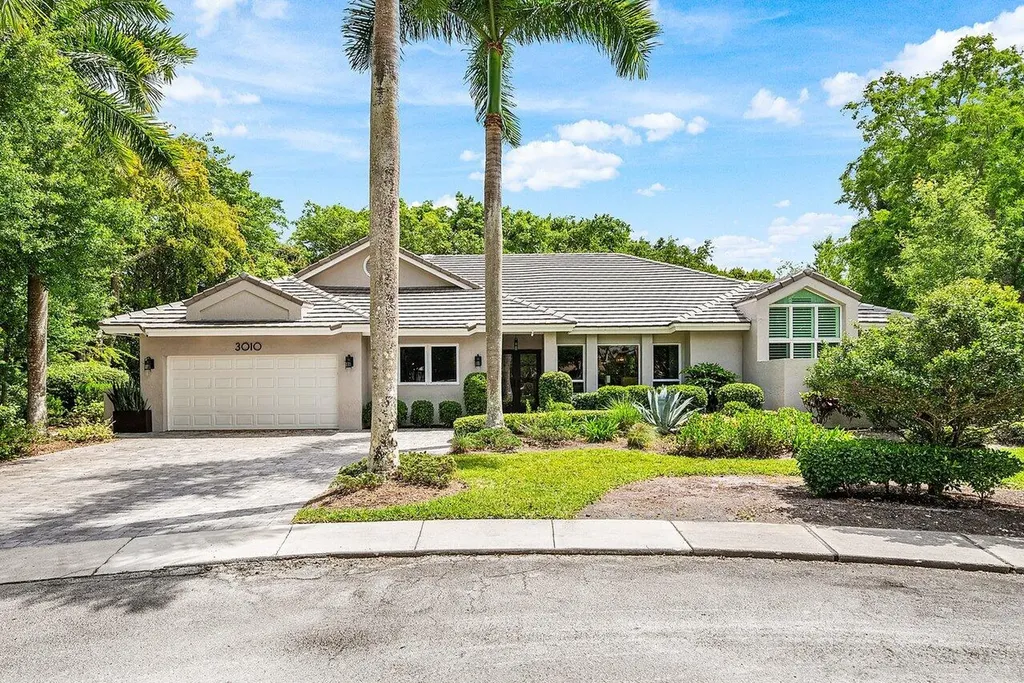 3010 Hampton Circle Boca Raton FL 33434