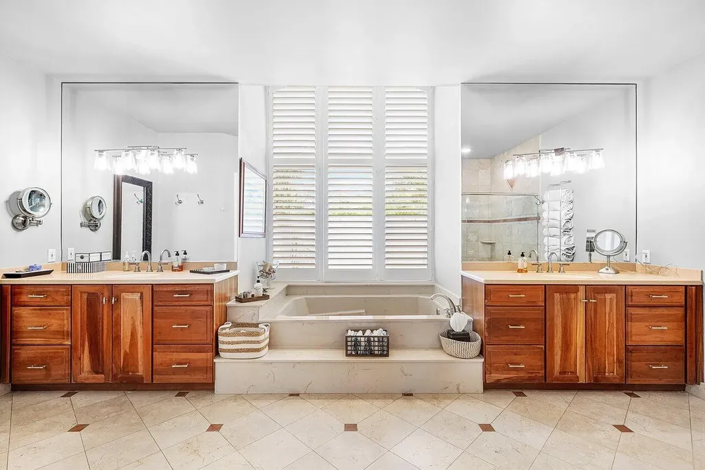 3010 Hampton Circle Boca Raton FL 33434