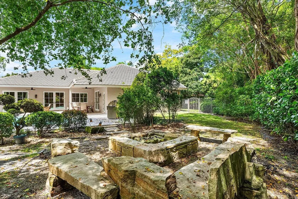 3010 Hampton Circle Boca Raton FL 33434