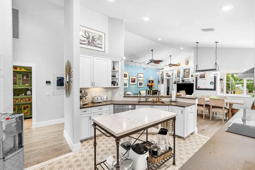 3010 Hampton Circle Boca Raton FL 33434