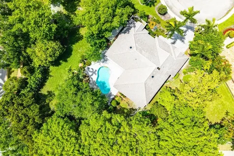 3010 Hampton Circle Boca Raton FL 33434