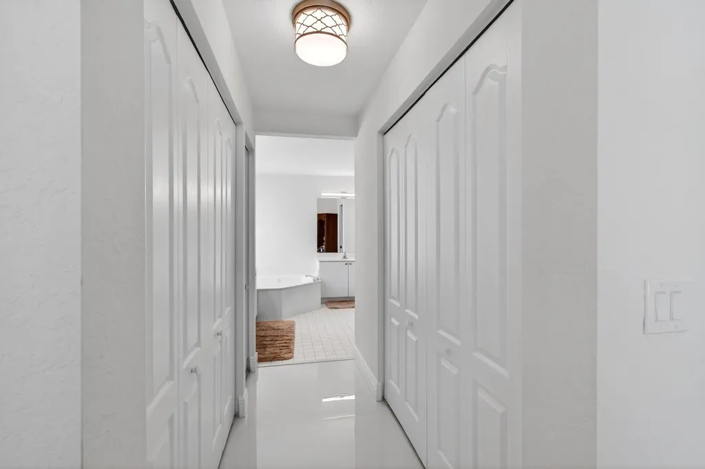 9380 Fox Trot Lane Boca Raton FL 33496