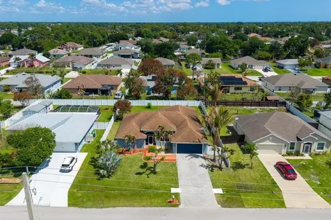 1453 SW Bargello Avenue Port St Lucie FL 34953