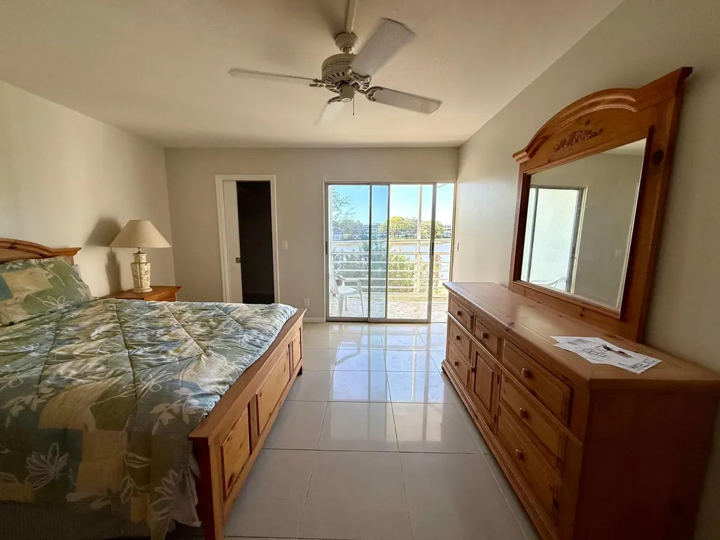 313 Greenbrier B West Palm Beach FL 33417