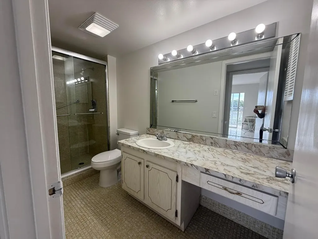 313 Greenbrier B West Palm Beach FL 33417