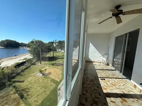 313 Greenbrier B West Palm Beach FL 33417