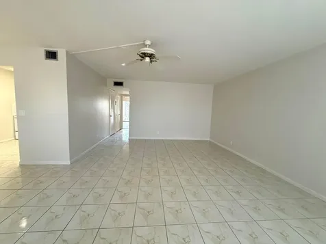 313 Greenbrier B West Palm Beach FL 33417