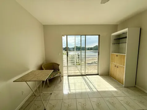 313 Greenbrier B West Palm Beach FL 33417