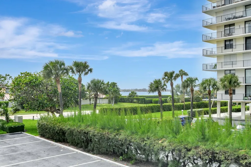 3475 S Ocean Boulevard Palm Beach FL 33480