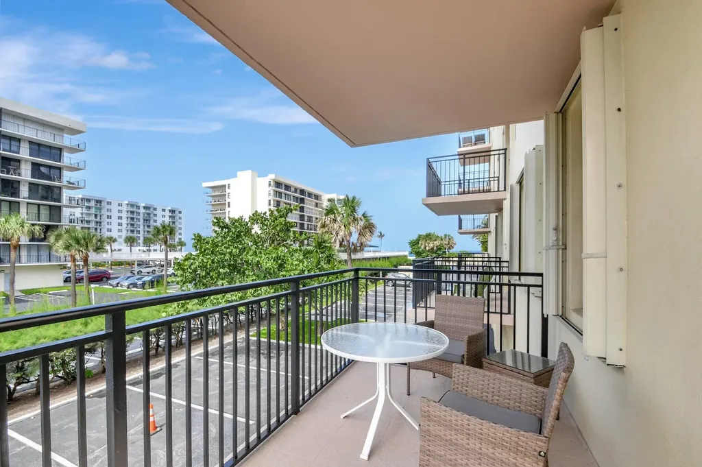 3475 S Ocean Boulevard Palm Beach FL 33480