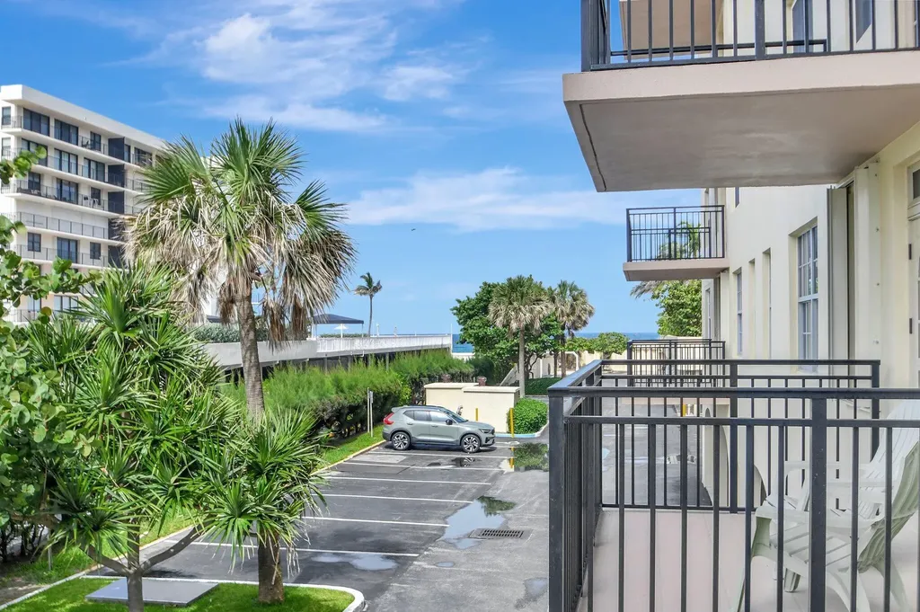 3475 S Ocean Boulevard Palm Beach FL 33480
