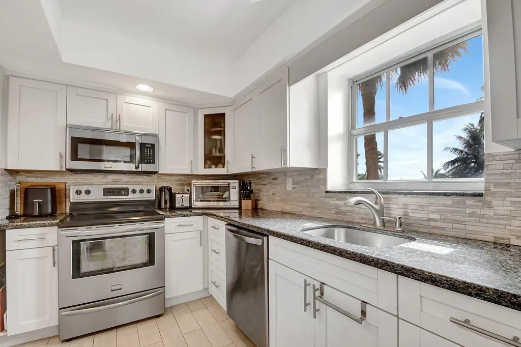 3475 S Ocean Boulevard Palm Beach FL 33480