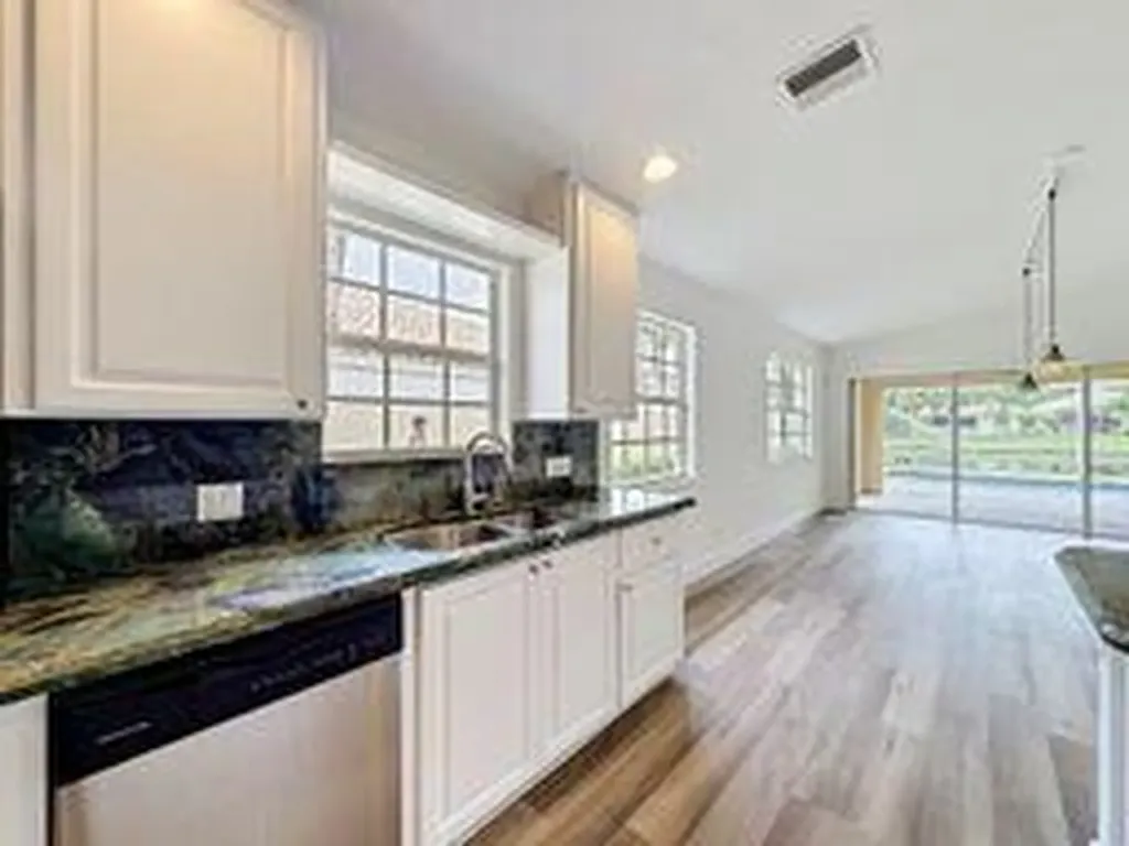 8023 Montserrat Place Wellington FL 33414