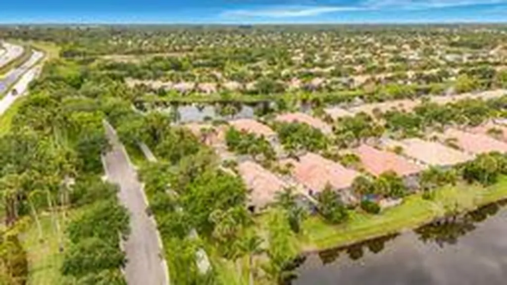 8023 Montserrat Place Wellington FL 33414