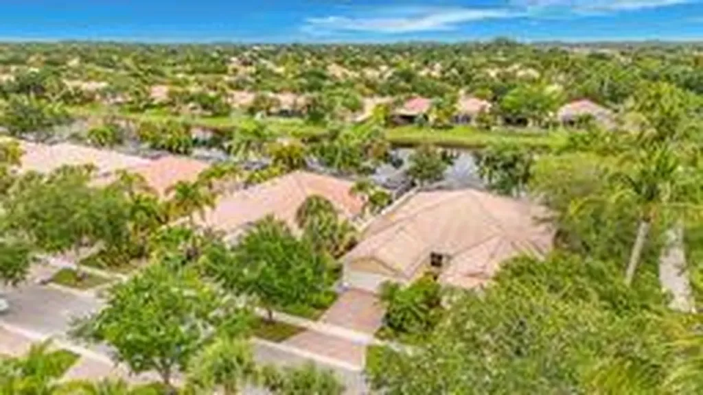 8023 Montserrat Place Wellington FL 33414