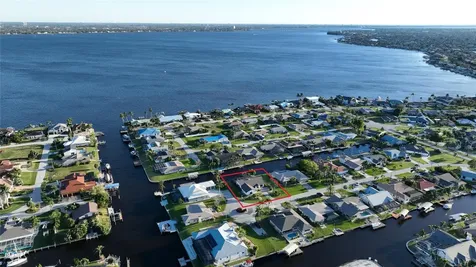 2328 SE 27th Street Cape Coral FL 33904