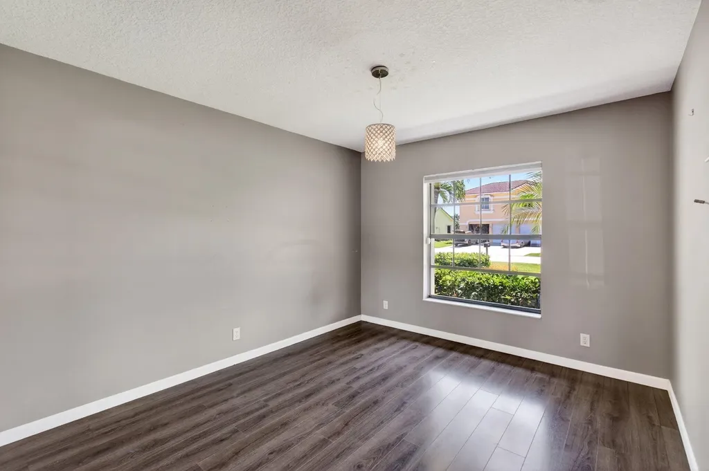 17634 Lake Park Road Boca Raton FL 33487