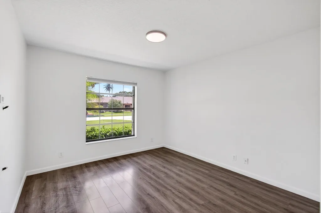 17634 Lake Park Road Boca Raton FL 33487