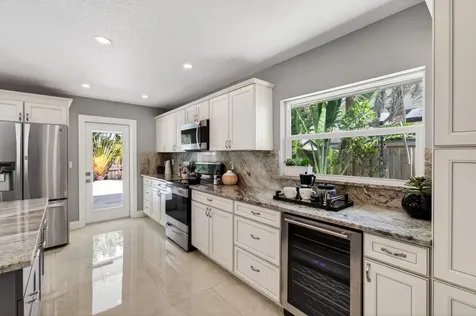 17634 Lake Park Road Boca Raton FL 33487