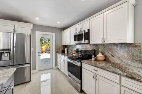 17634 Lake Park Road Boca Raton FL 33487