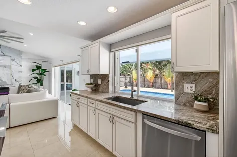 17634 Lake Park Road Boca Raton FL 33487