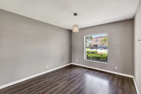 17634 Lake Park Road Boca Raton FL 33487