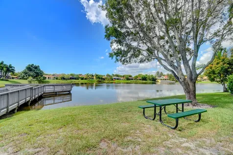 17634 Lake Park Road Boca Raton FL 33487
