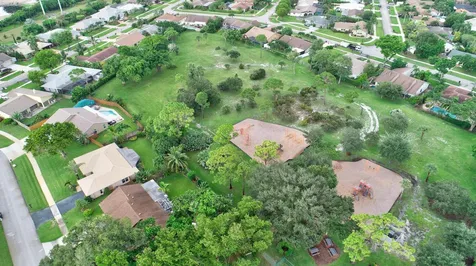 17634 Lake Park Road Boca Raton FL 33487