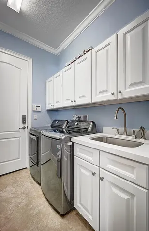 8980 Lakeview Place Parkland FL 33076