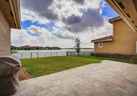 8980 Lakeview Place Parkland FL 33076