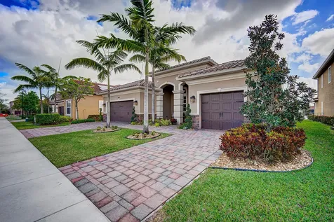 8980 Lakeview Place Parkland FL 33076