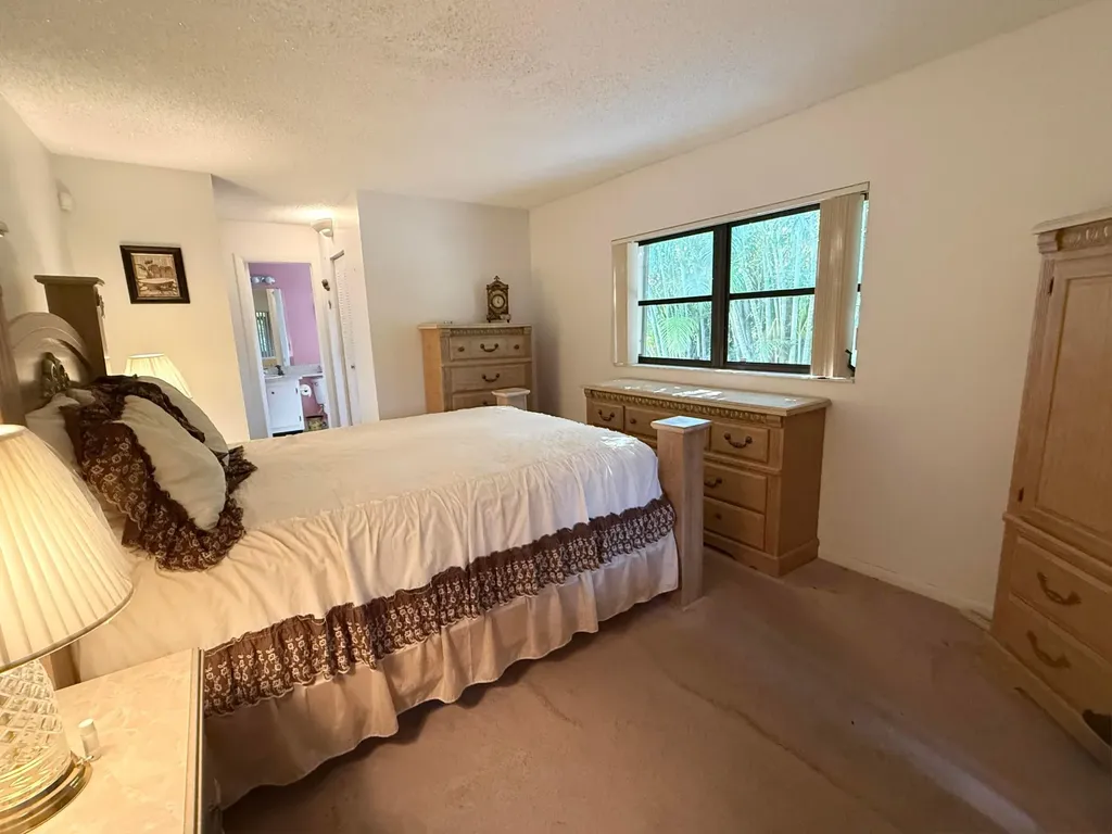 6431 Hitchin Post Way Delray Beach FL 33484