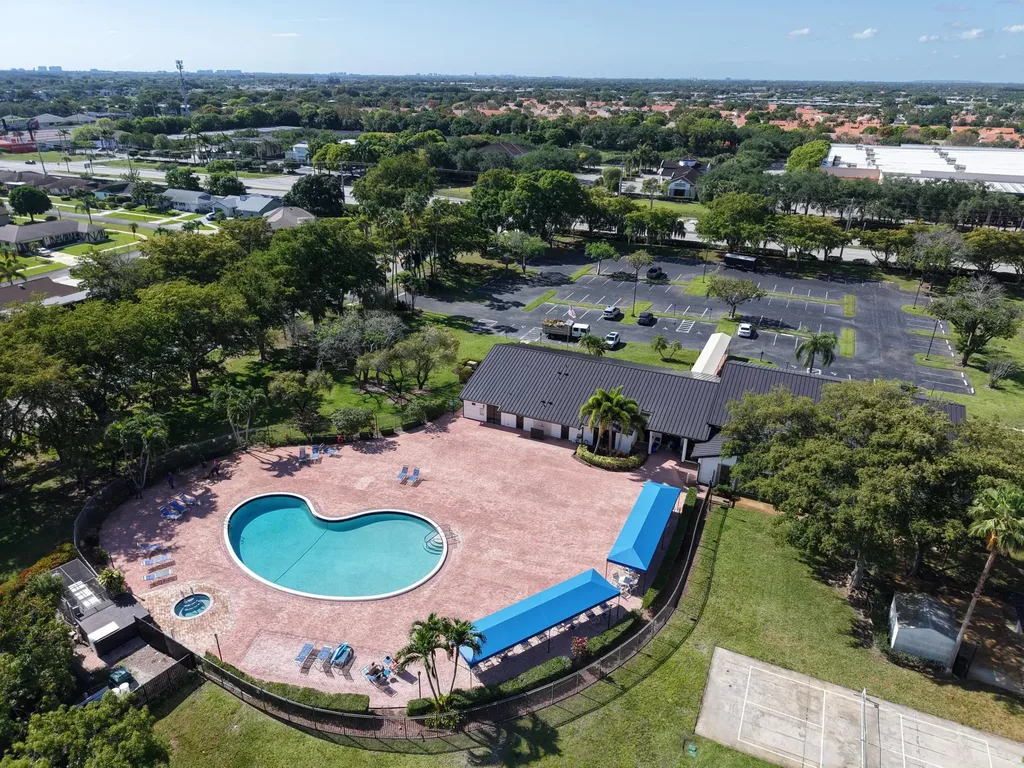 6431 Hitchin Post Way Delray Beach FL 33484