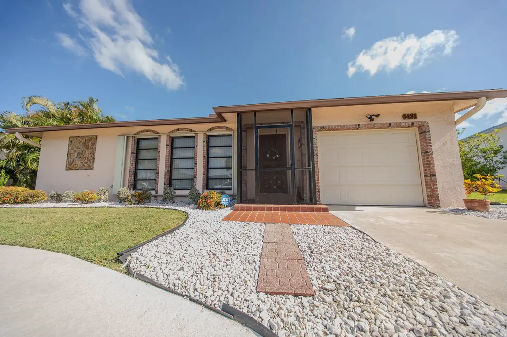 6431 Hitchin Post Way Delray Beach FL 33484