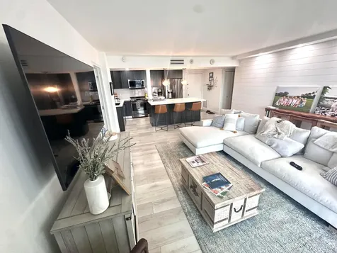 1 Las Olas Circle Fort Lauderdale FL 33316
