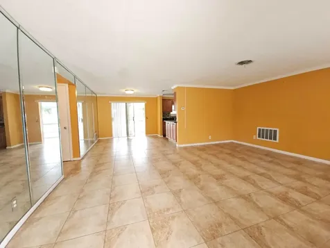8954 SW 52nd Court Cooper City FL 33328