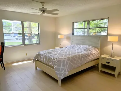 2902 Victoria Circle Coconut Creek FL 33066
